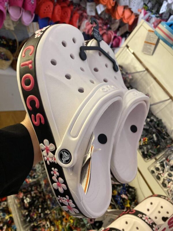 Crocs PALLETS - Image 45