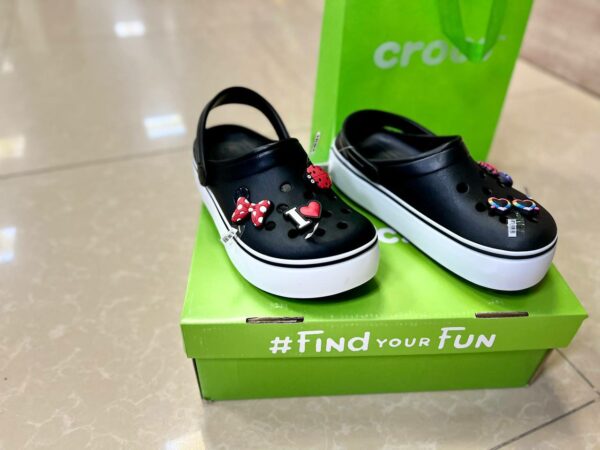 Crocs Pallets - Image 32