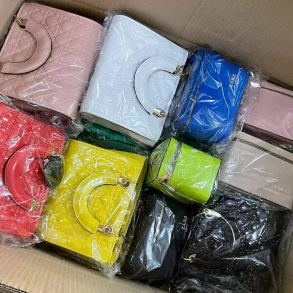 Woman bags & purse pallets - Image 7
